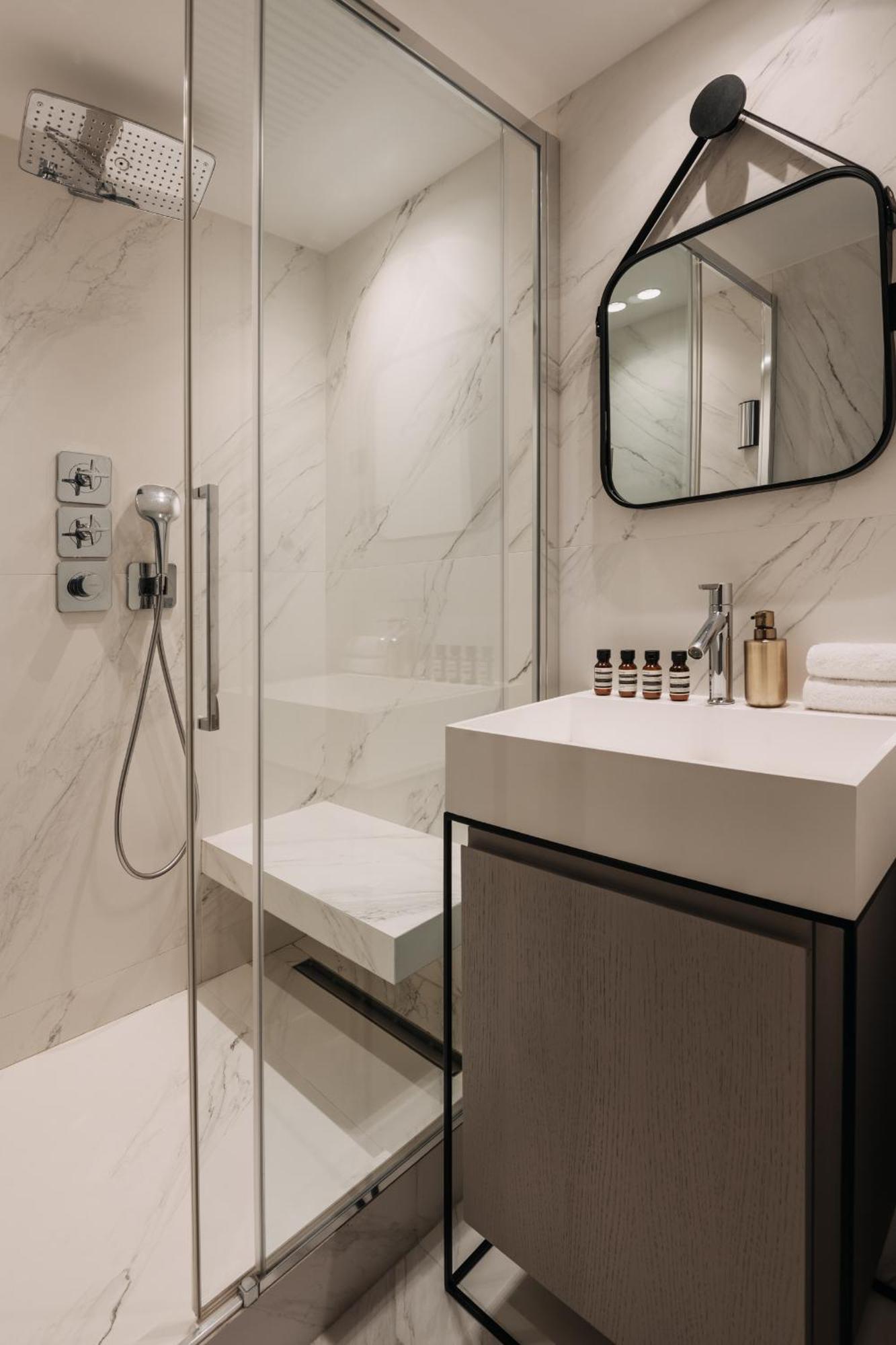 Highstay - Luxury Serviced Apartments - Louvre-Rivoli Paris Exterior photo